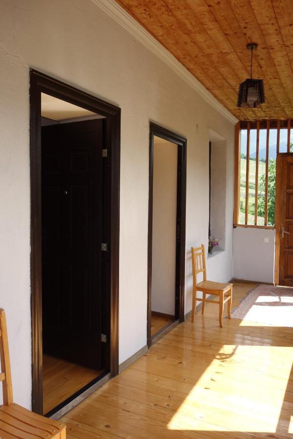 Guesthouse Mountain View Mestia Exterior foto