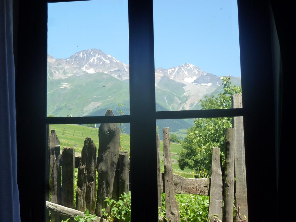 Guesthouse Mountain View Mestia Exterior foto