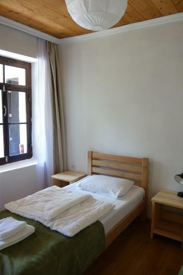 Guesthouse Mountain View Mestia Exterior foto